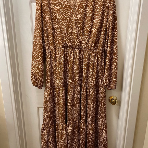 Pretty Garden Elegant Brown Floral Maxi Dress - Picture 3 of 5